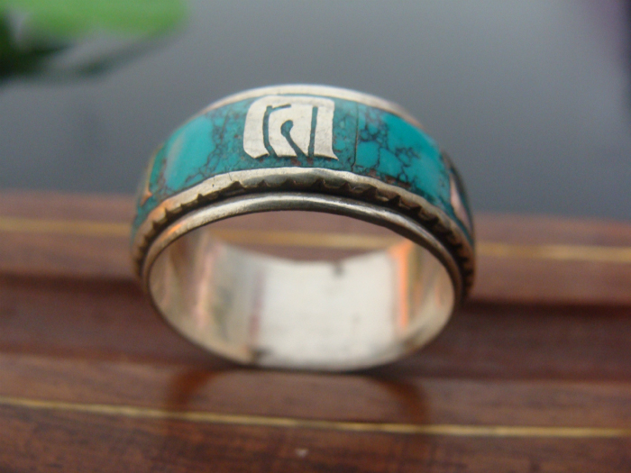 Nepal Handmade Tibetan Silver And Turquoise Ring